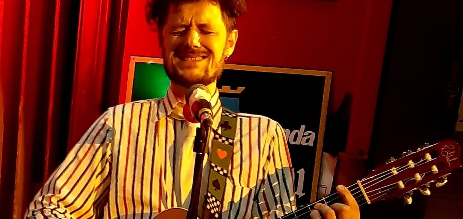 Matteo Castellano: un viaggio onirico d’autore e di teatro