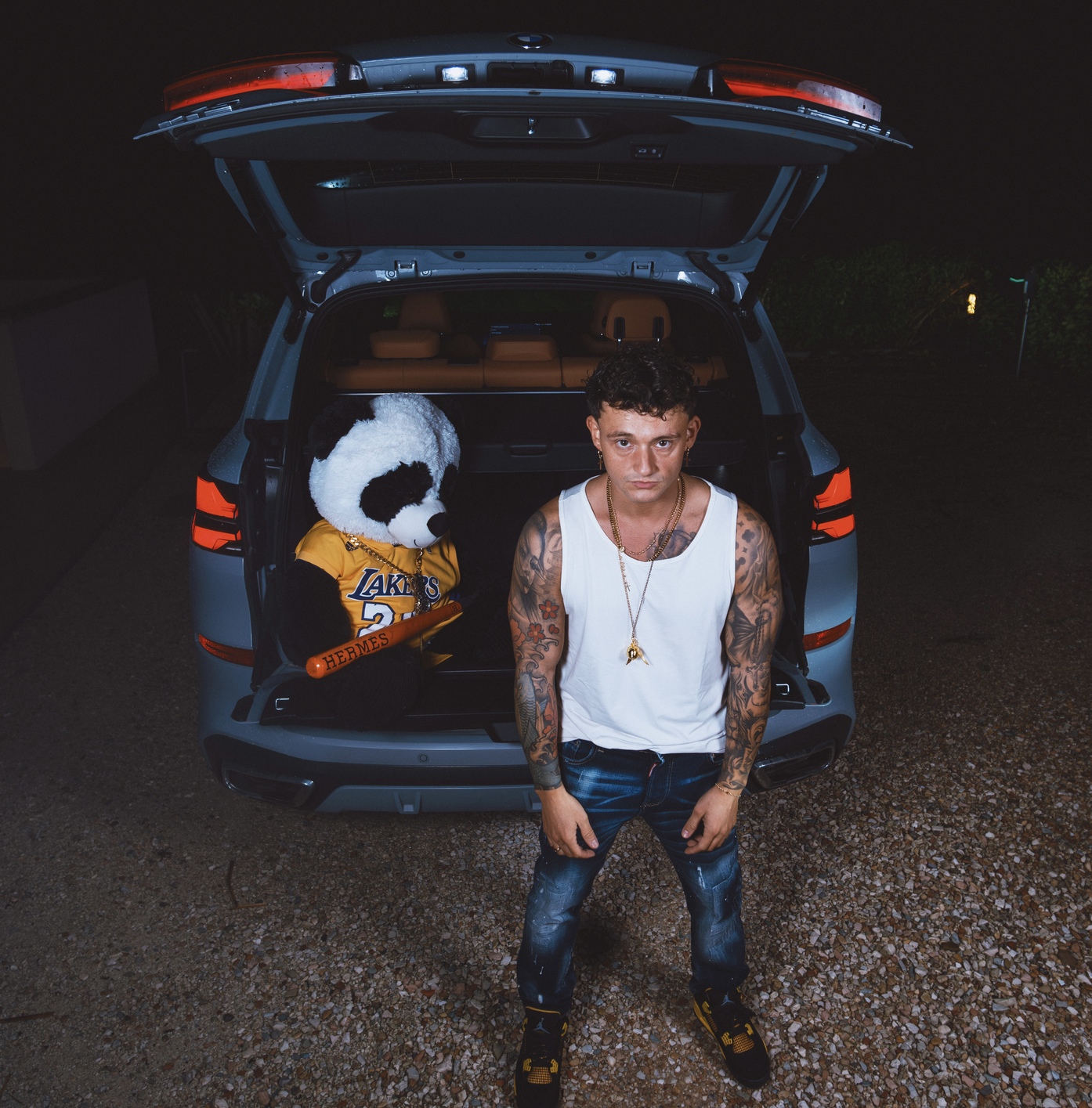 “Con te” di Exu Nathan: quando la musica diventa preghiera laica