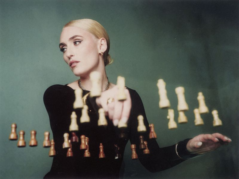 MARA SATTEI: annuncia l’uscita del nuovo album “Che me ne faccio del tempo”, fuori venerdì 13 febbraio