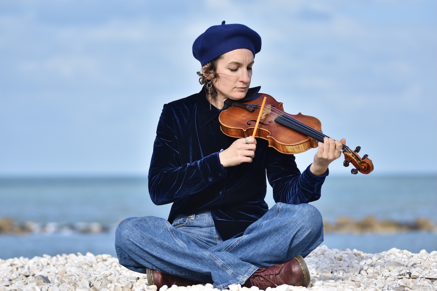 Premio nazionale Folk & World: Carmen Floccari, Lindal e Natalia Abbascià sono i progetti vincitori della nona edizione del riconoscimento, Natalia Abbascia’ suonera’ al MEI 2026