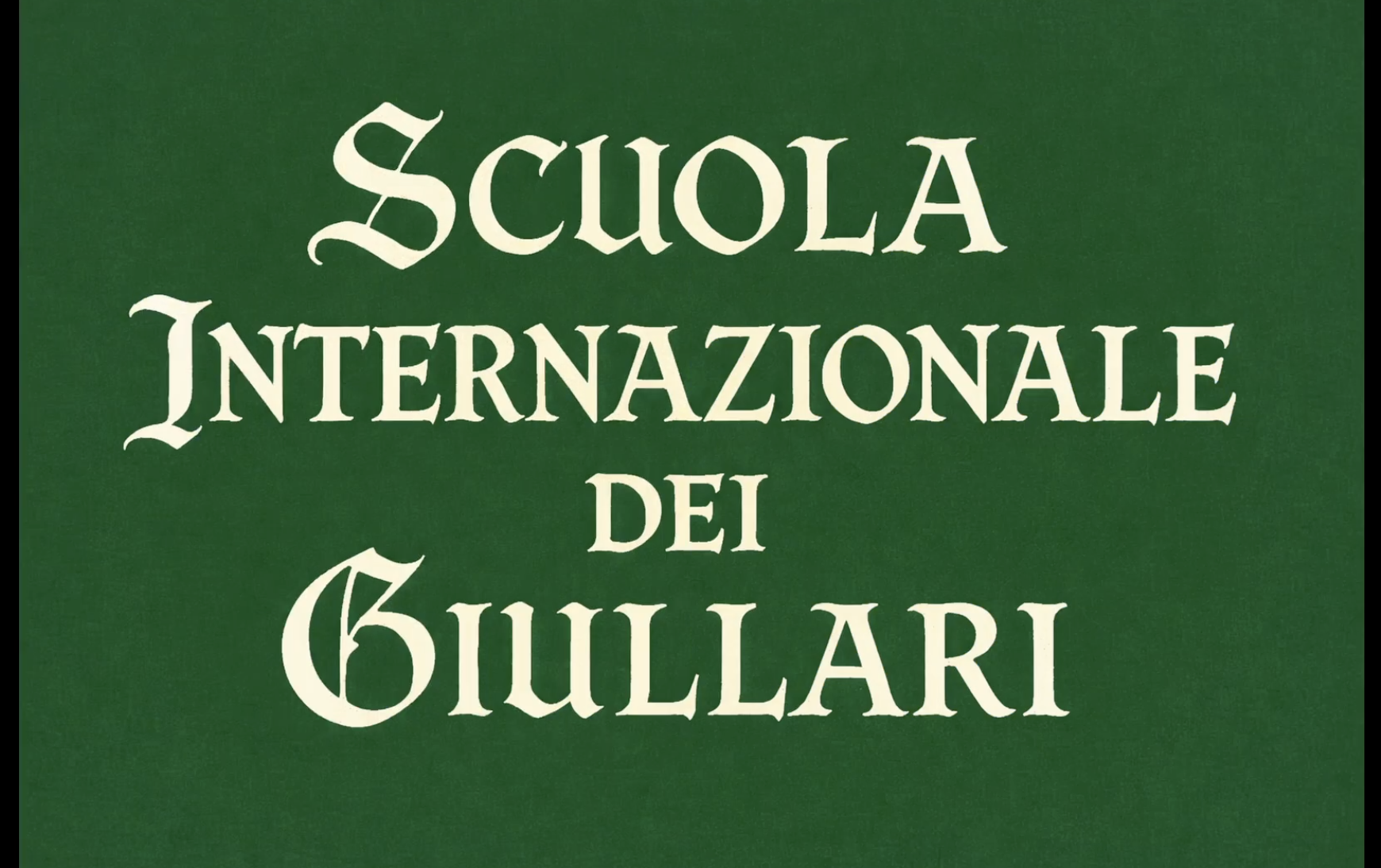 “Proseguiamo coi giullari”: il nuovo video è online