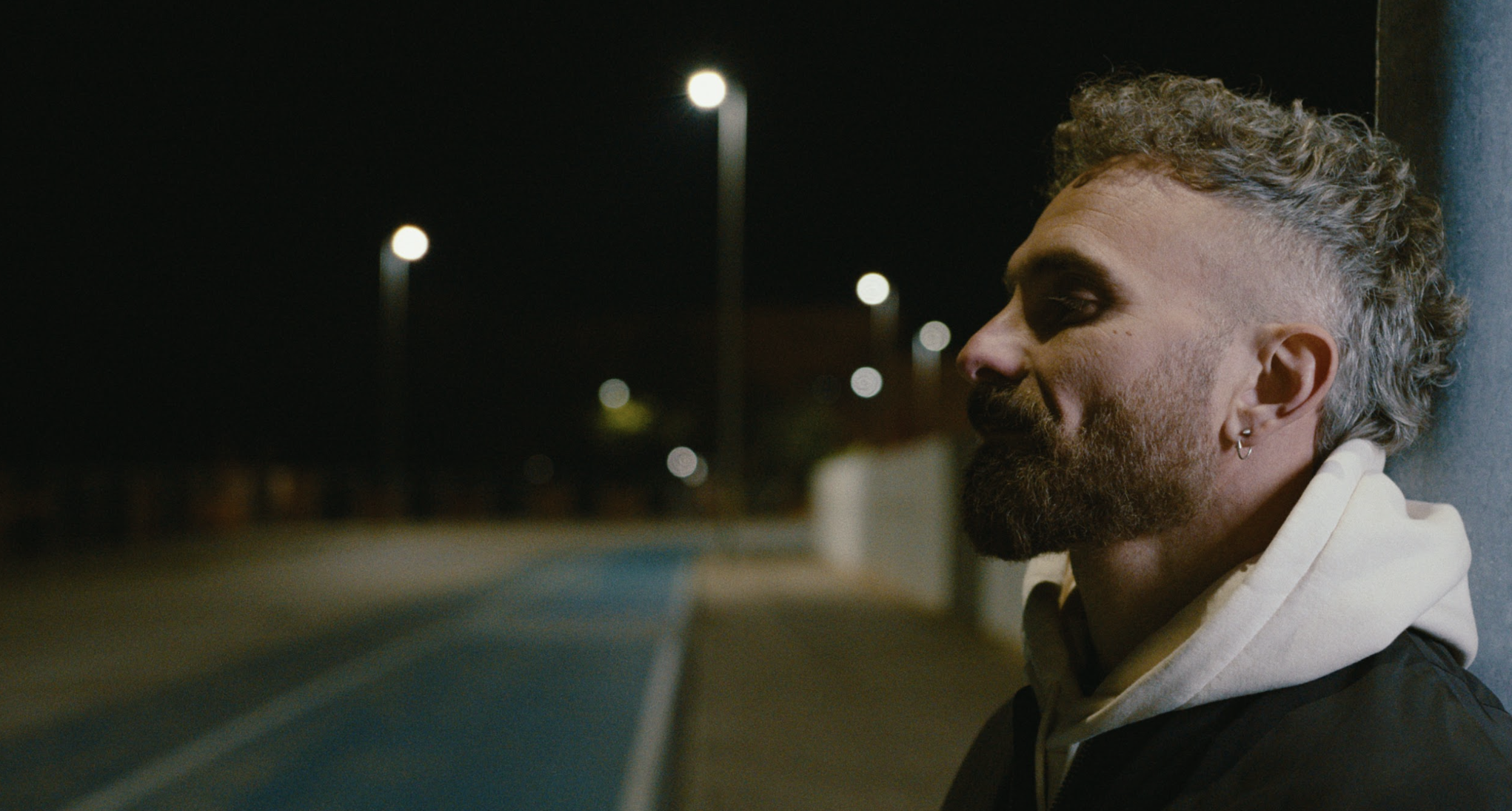 Jaboni e “BLU”: imparare a restare a galla dentro ciò che resta