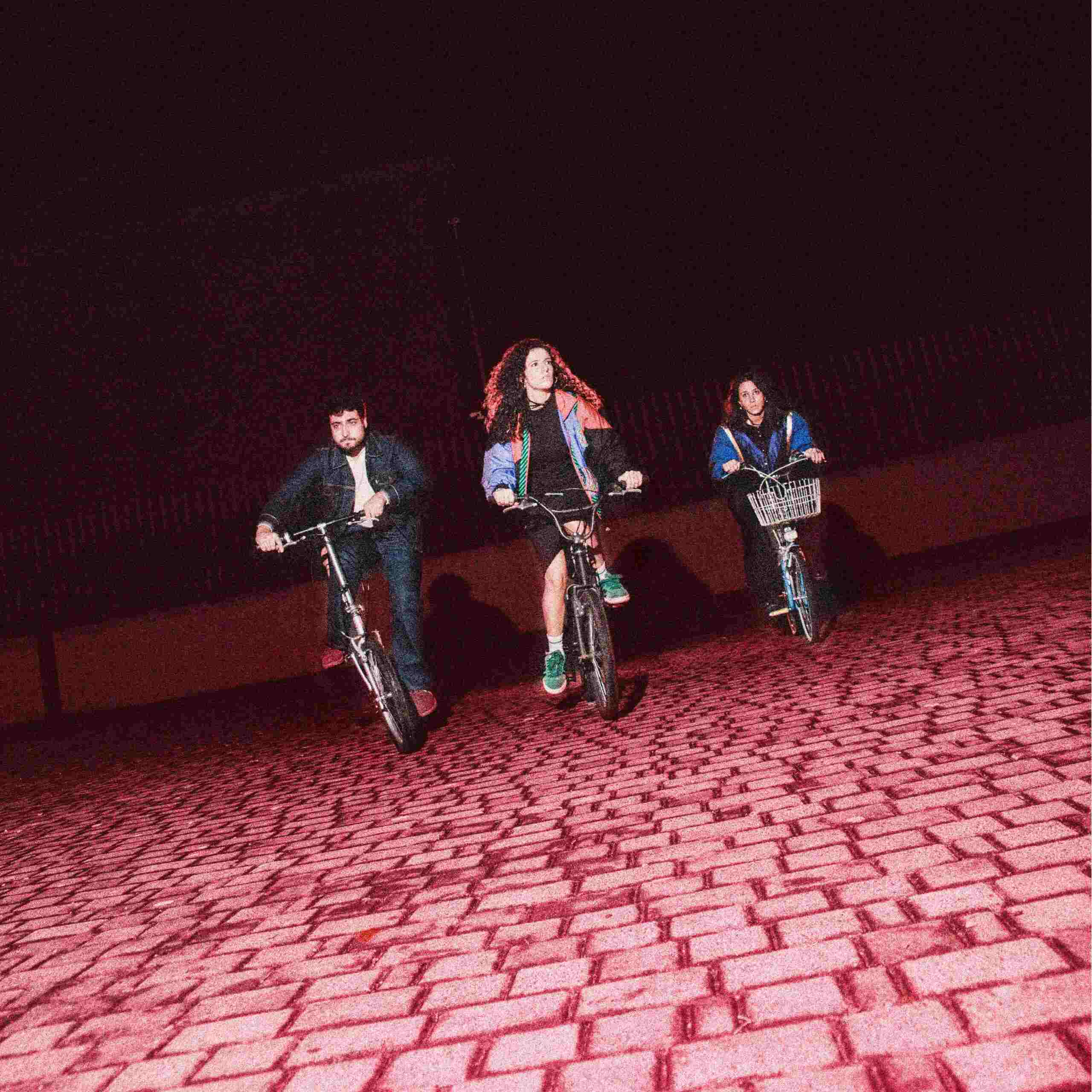 COSE STRANE il nuovo singolo di LE FRANCO