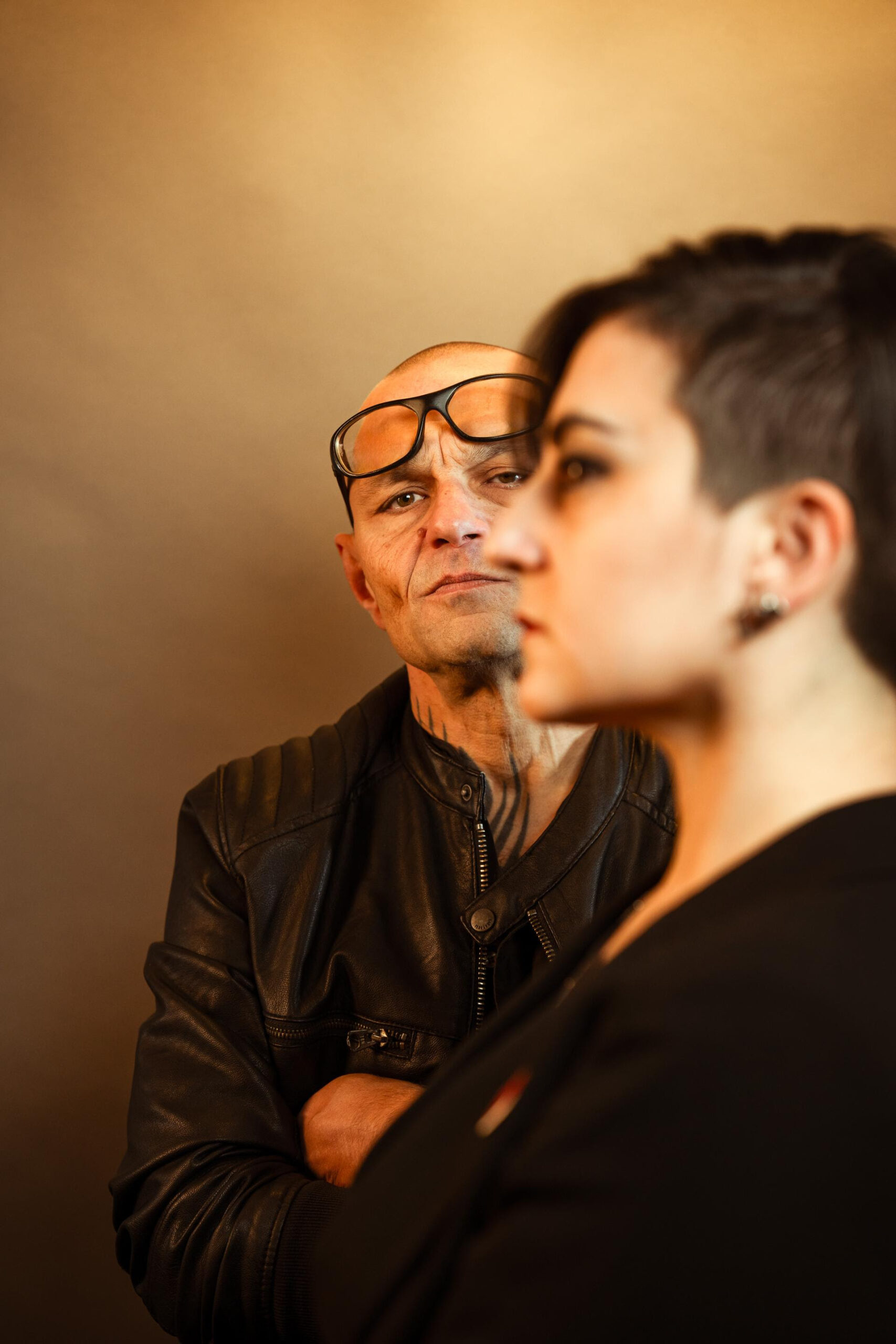 Esce il 9 gennaio “VIOLENTI”, il nuovo album di LUCA ‘O ZULÙ PERSICO, voce e penna dei 99 Posse, con la polistrumentista CATERINA BIANCO