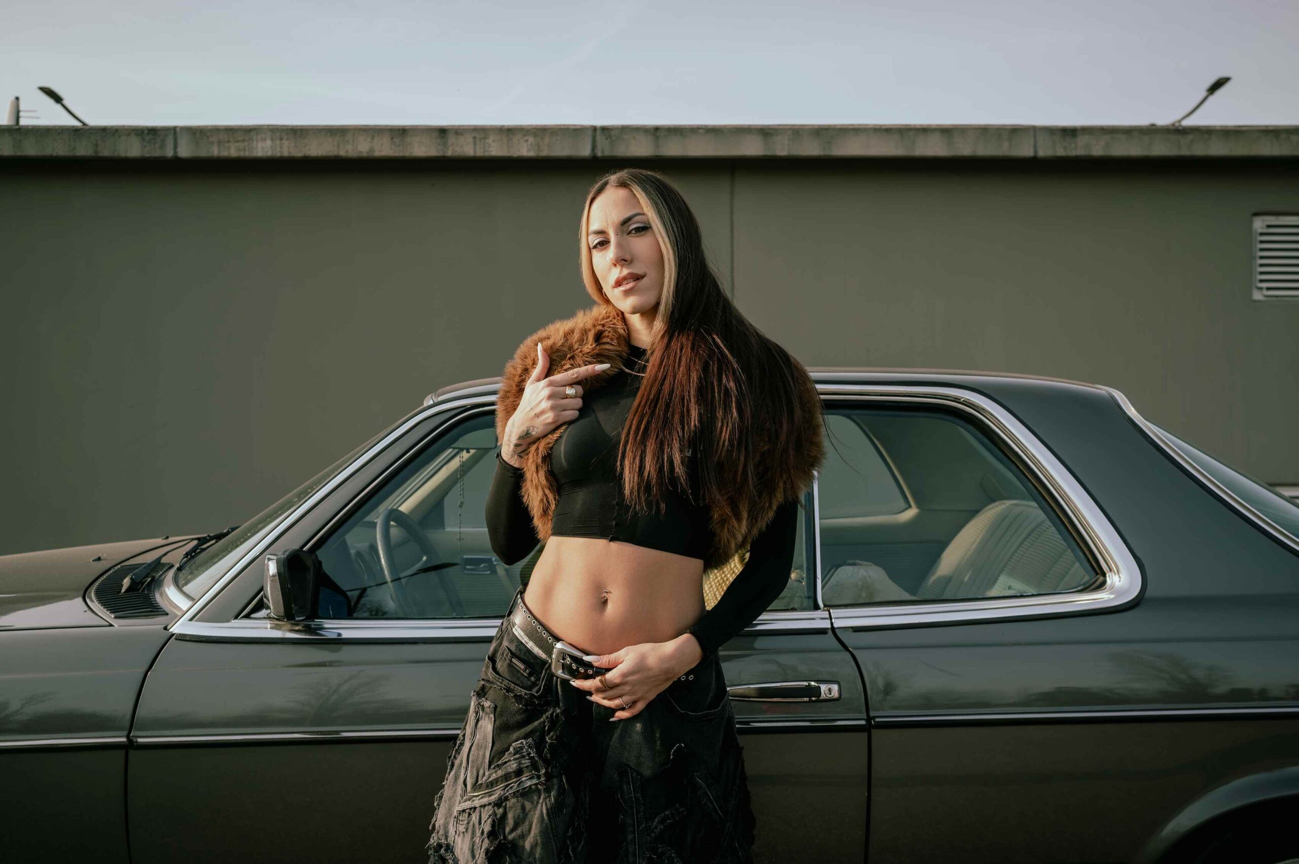 BEBA “TOO MUCH” – IL NUOVO SINGOLO FUORI VENERDÌ