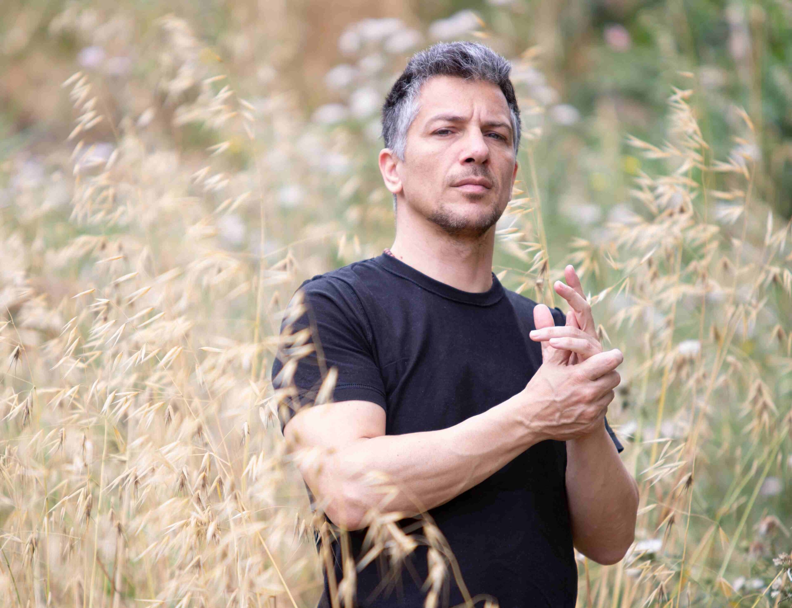 IVAN SEGRETO: a sorpresa la waterfall release che anticipa il nuovo progetto discografico