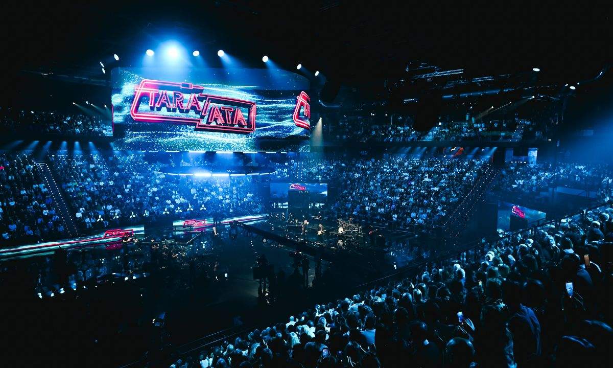 Taratata: Paolo Bonolis riporta al centro del racconto televisivo la musica dal vivo