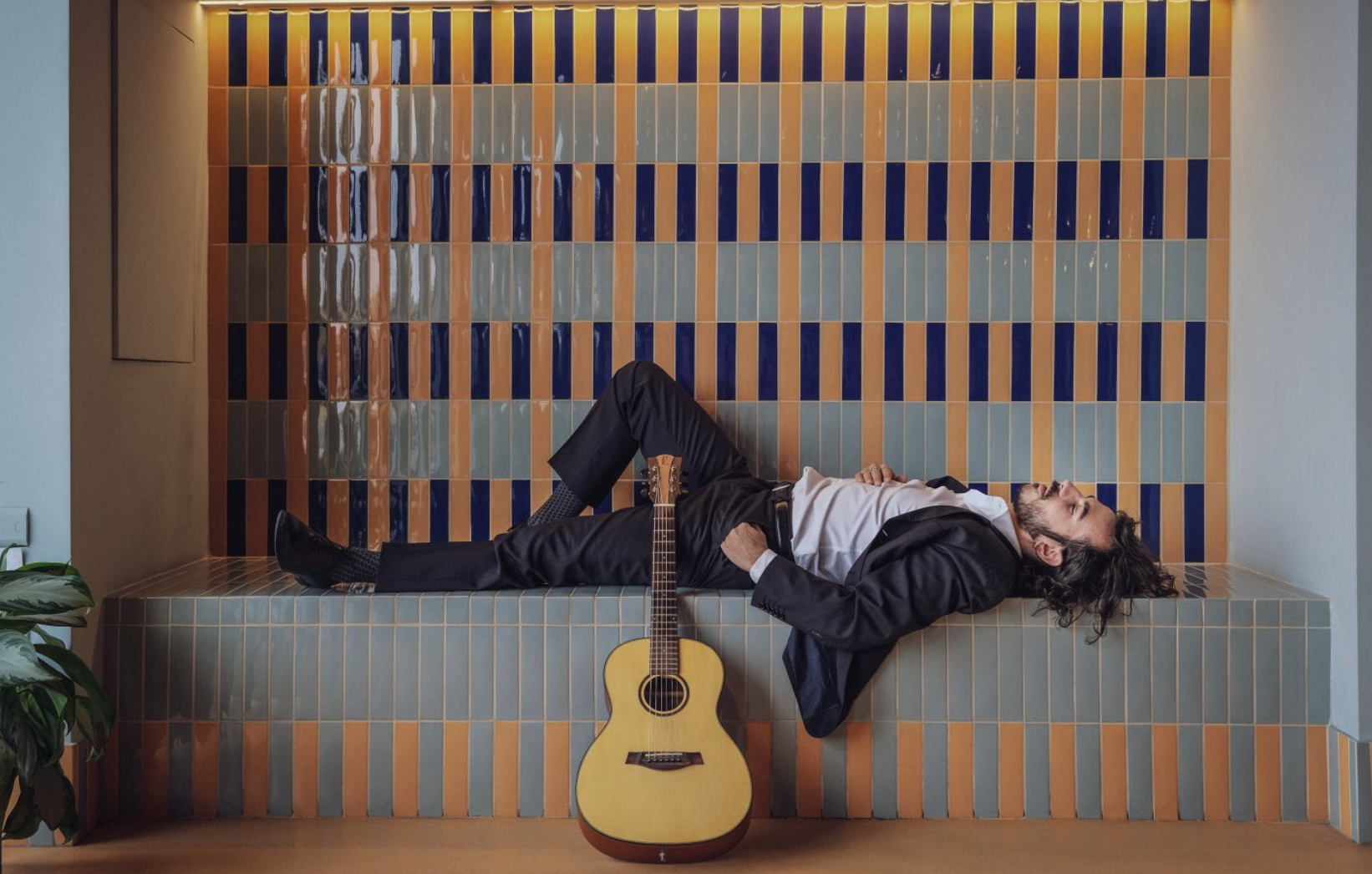 “Bar Amoroso”: memoria, identità e umanità nel racconto intimo di Amoroso