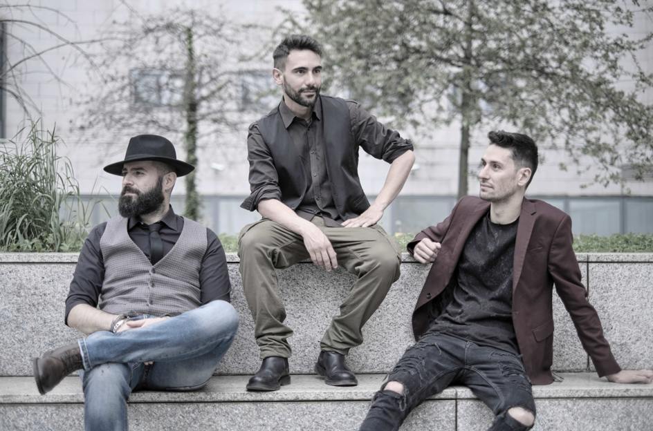  SIDE74 // “TUTTO OK”. Il nuovo album che nasce dalle crepe.