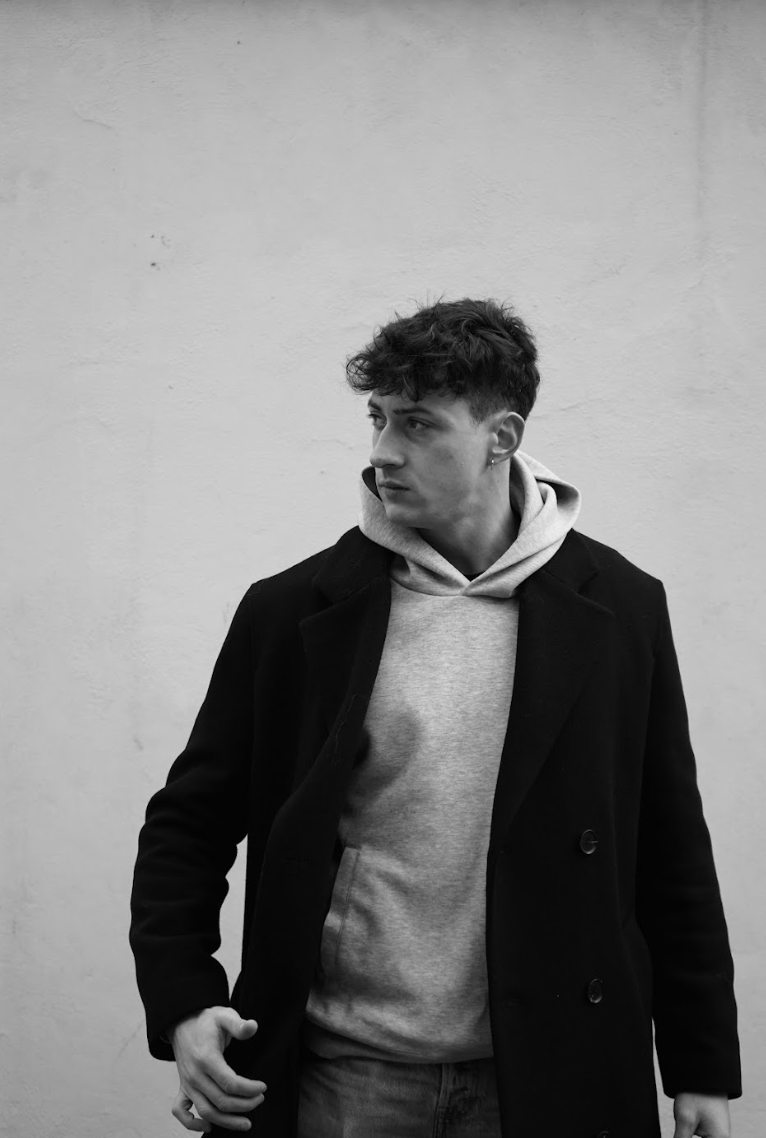 Nicholas: “Angeli e Peccatrici” è nato di getto, io ero solo il tramite