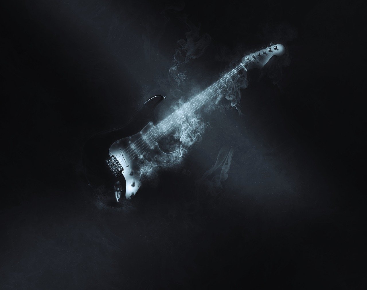 Dopo il grande successo ottenuto al MEI – Meeting delle Etichette Indipendenti prosegue il tour di OPERA INDIE, un progetto originale di rock d’autore sinfonico