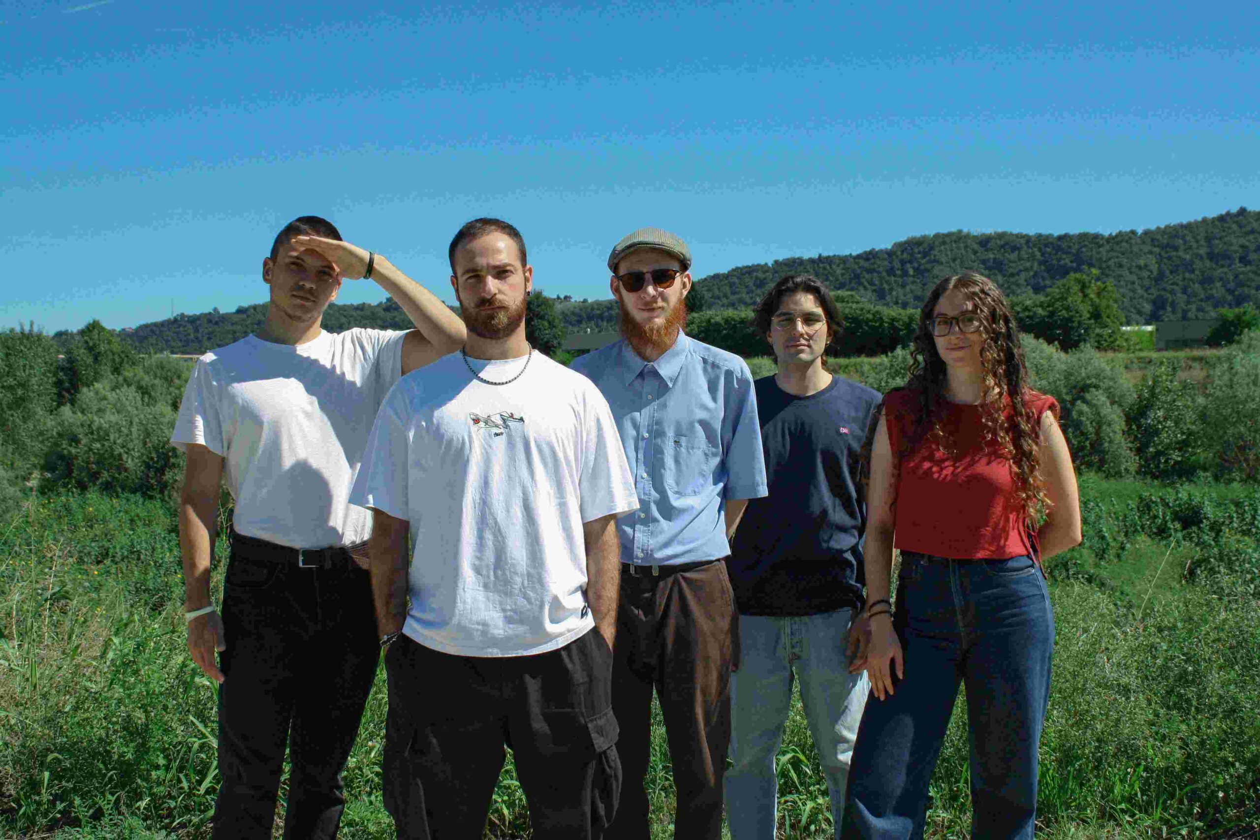 ROGUE CHARLIE // “SEMPRE INDIETRO”. Il peso del confronto e la sensazione di essere sempre un passo indietro.