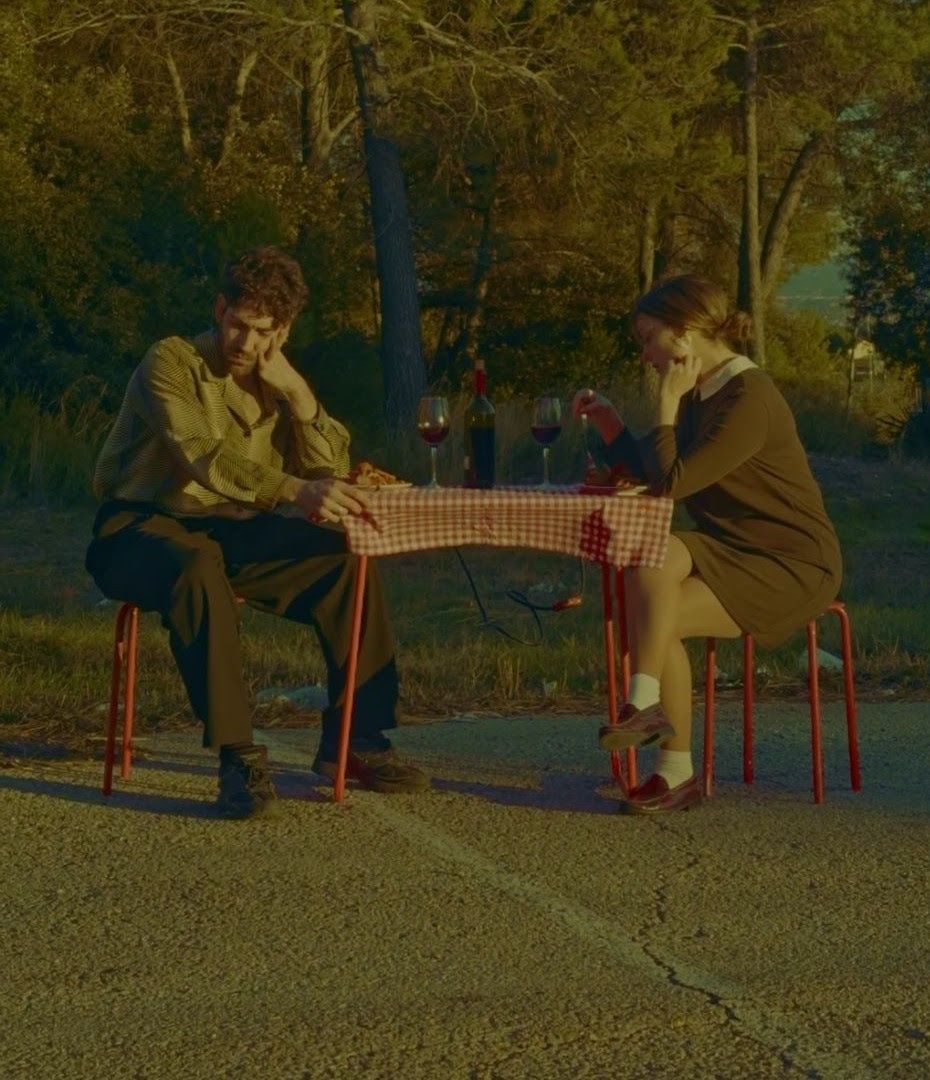 AZZURRO feat. NINA BLÓM // “FOTOGRAFIA”. Ciò che resta dopo una relazione.