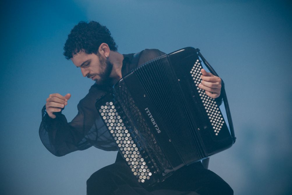 Il fisarmonicista PIETRO ROFFI si aggiudica il “BERLIN PRIZE” nell’ambito dell’International Competition Astor Piazzolla per la composizione “QUASI UN TANGO” contenuta nell’album “OLTREPASSARE”.