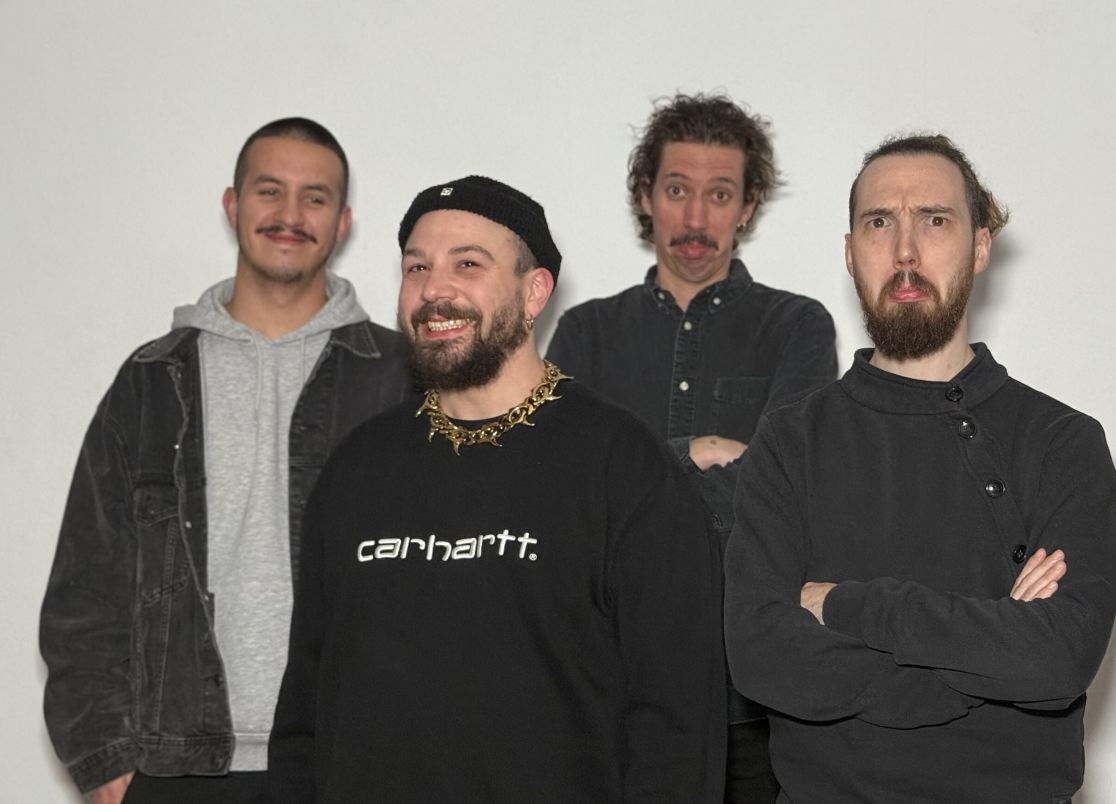 COCCI A RENDERE dei THE NAKED ONE ha anche un video!