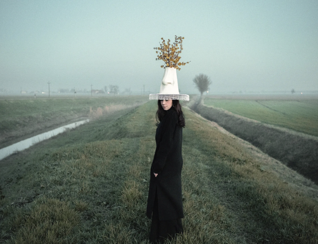 Glomarì: “Strumenti dell’Indugio” e il viaggio nel Teatro dell’Anima