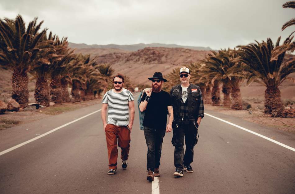 MAVERIX // “MaveriX Radio”. Il nuovo singolo che accende la ribellione cow punk!