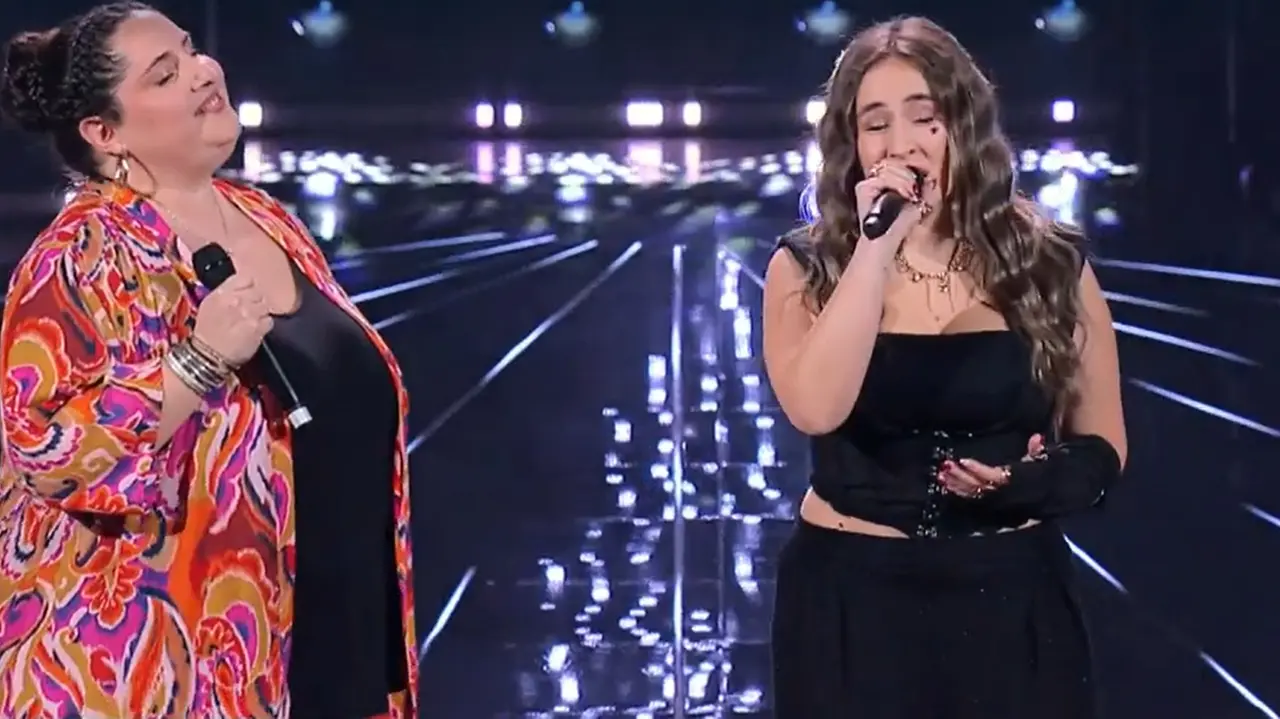 Matilde Montanari (con Zia Sara), voce dei Santa Balera, passa il turno di The Voice Generations e entra nella squadra di Nek