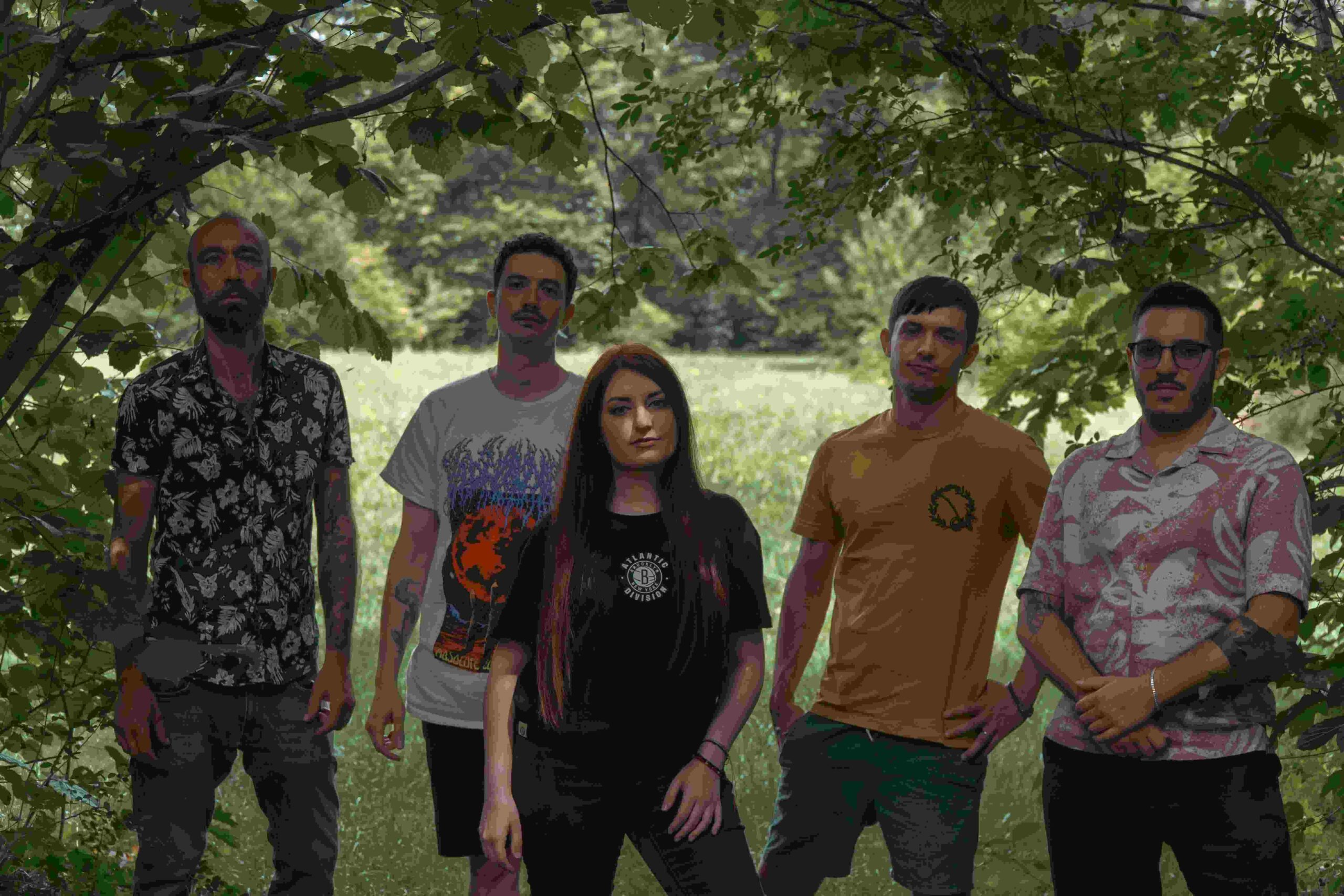 GLIMMER VOID // “Chirality”. Tra videogioco e letteratura, il nuovo singolo esplora il dualismo e la fragilità del legame umano.