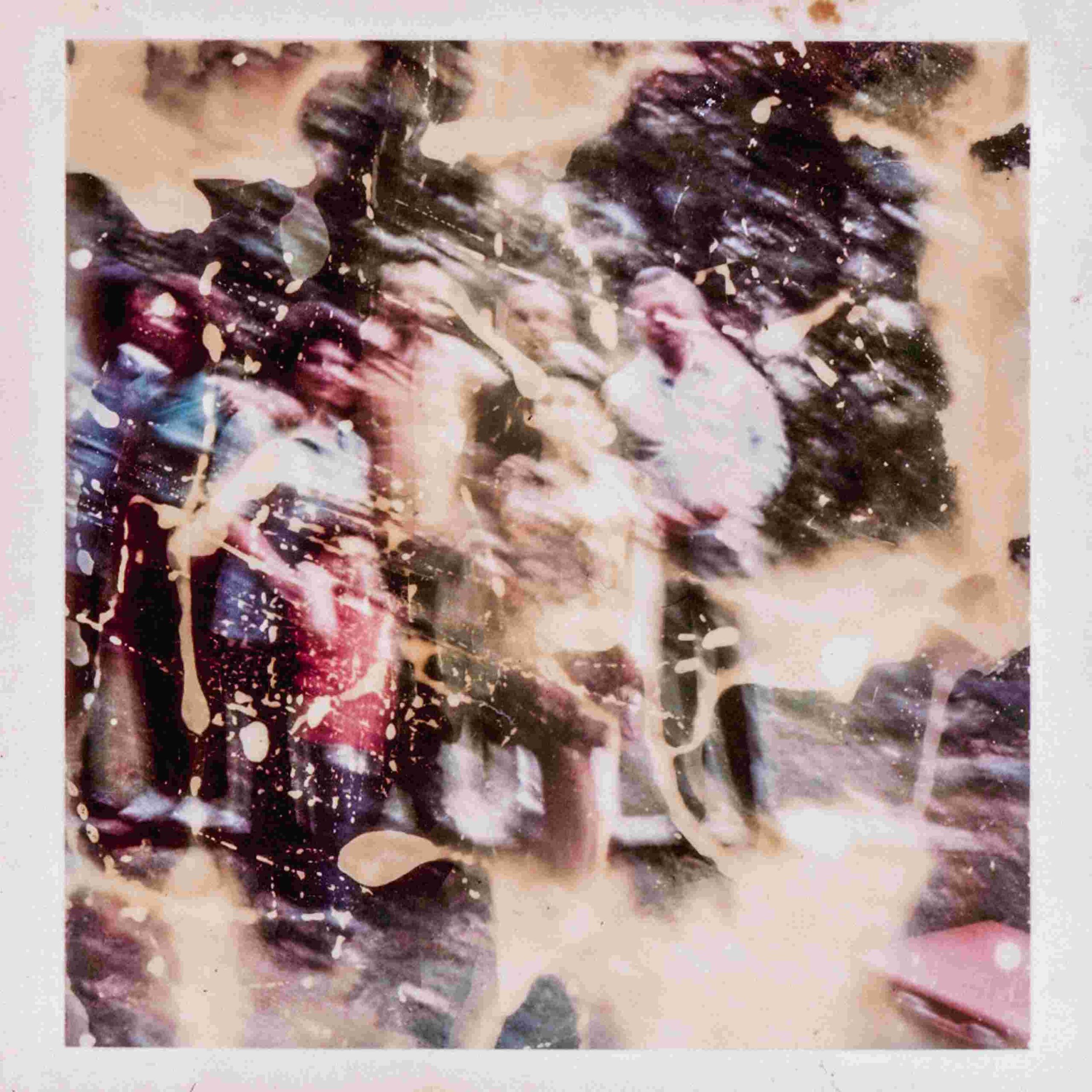 CASPIO: “COSA RESTERÀ DI NOI” – Dieci frammenti di vita tra disillusione, coraggio e ricerca di sé