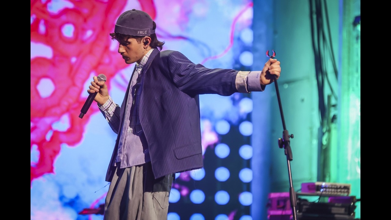 Maredè tra i finalisti di Musicultura 2026: il cantautore di Senigallia in gara con “Stupido cuore” si esibirà nella prima delle due serata finali. Ospite Raphael Gualazzi.