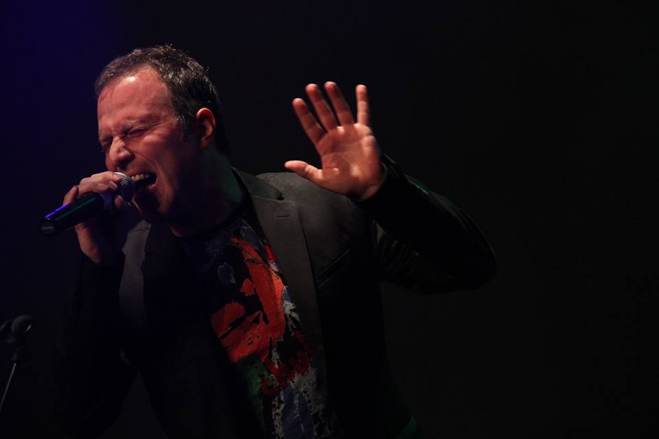 Guastella: “Musica liquida”, tra urgenza espressiva e bisogno di verità