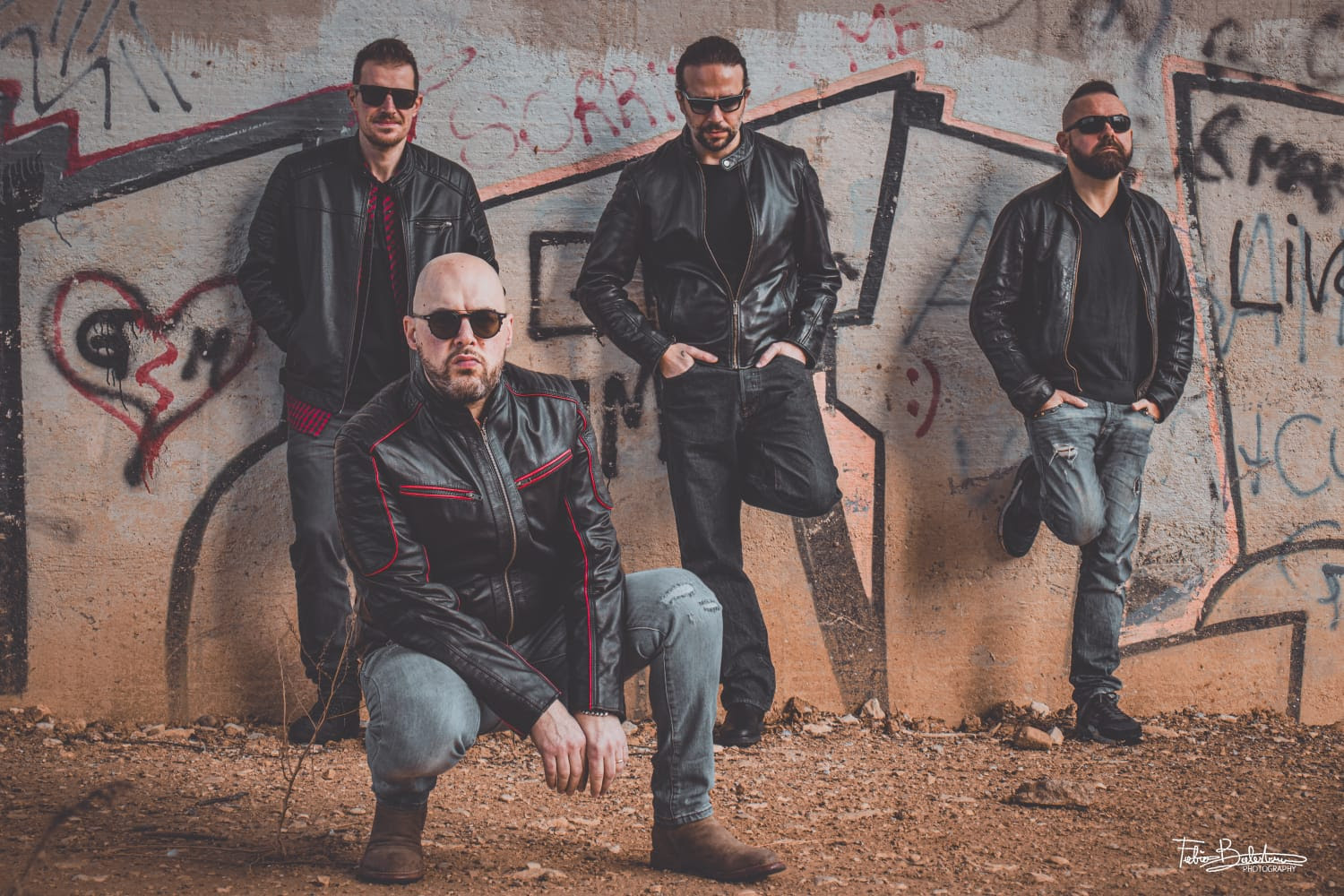 3 O’ CLOCK // “Howlin’ Wolf” feat. Diego Mercuri. Ascoltare il lupo interiore.