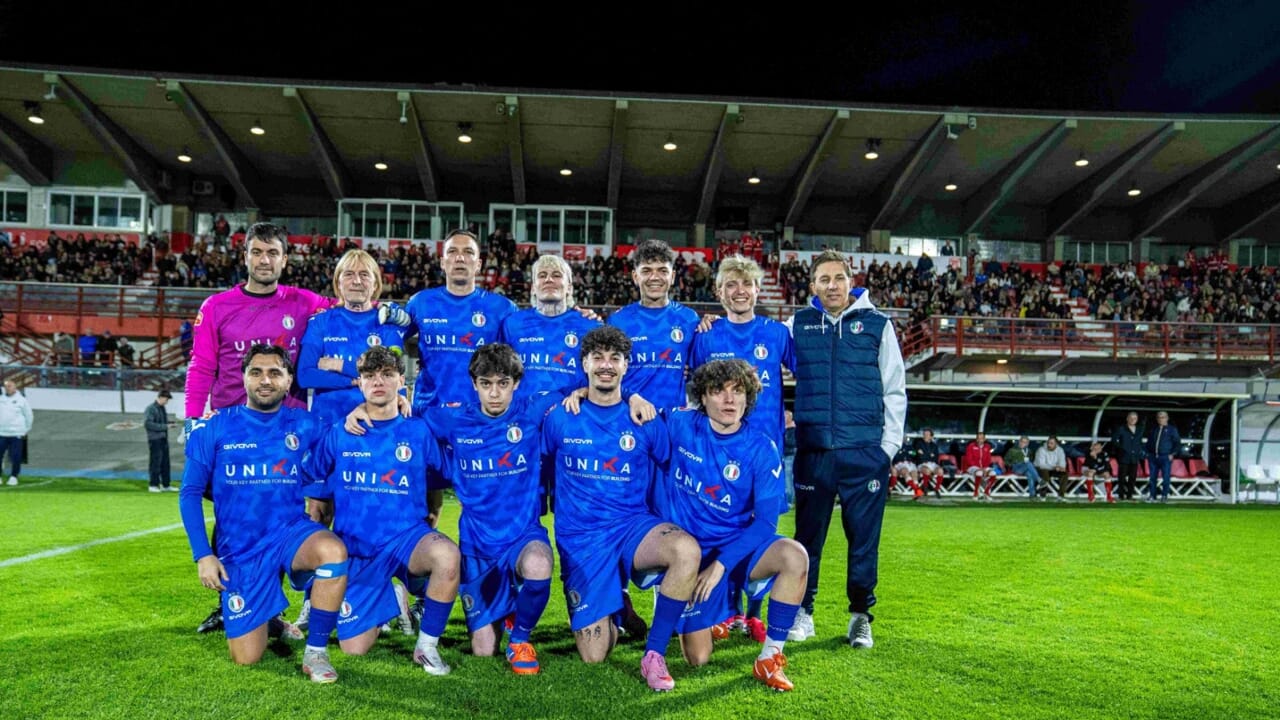La Nazionale Italiana Cantanti scende in campo a Formigine per una partita benefica