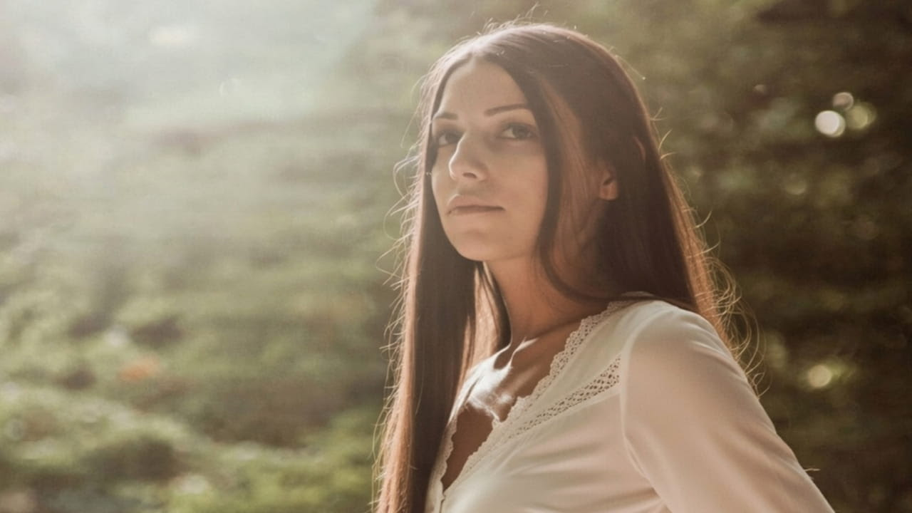 ARIANNAH  VENERDÌ 22 MAGGIO  ESCE IL NUOVO SINGOLO “CANZONI SENZA SENSO”