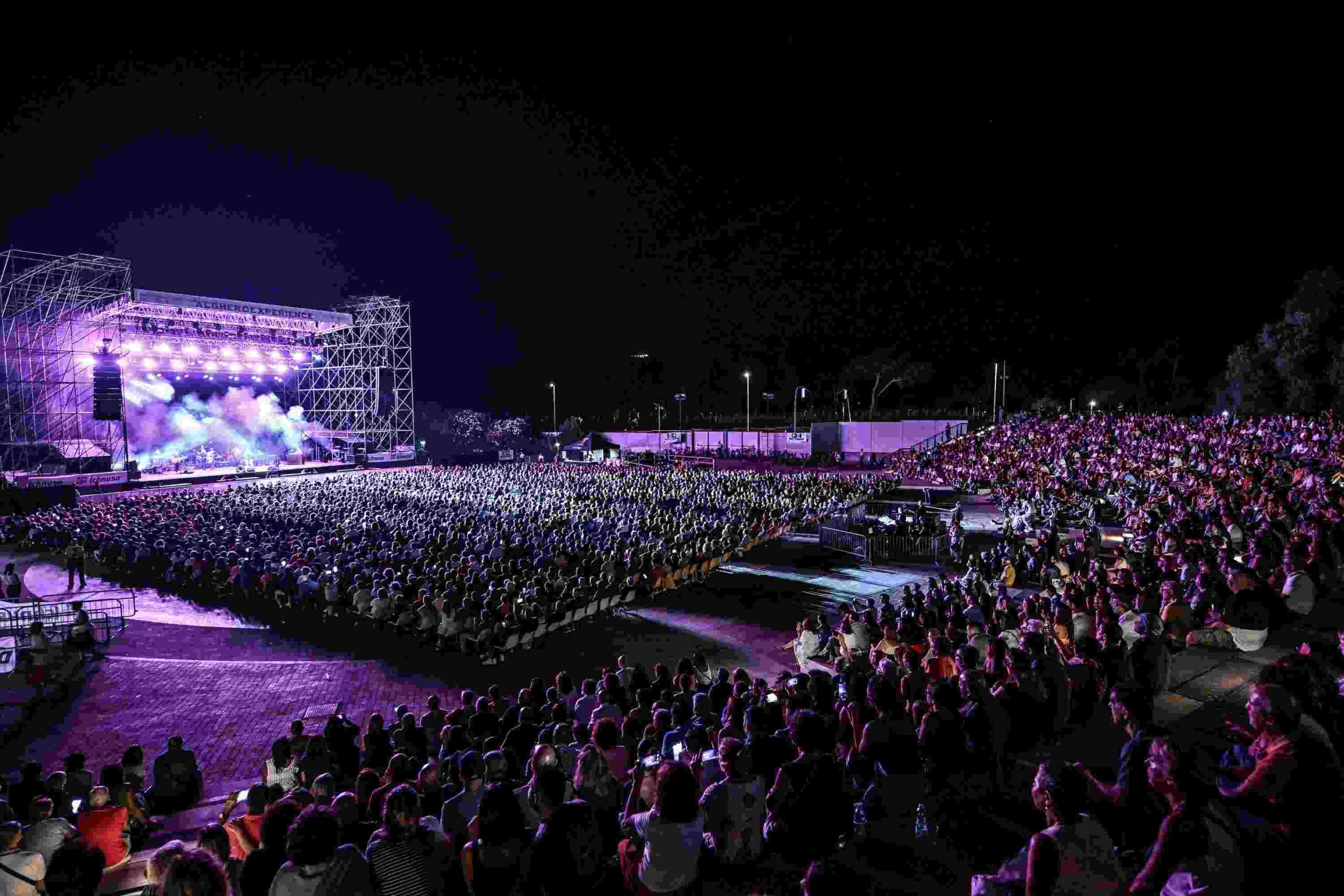 Prosegue ad Alghero (Sassari) la 5ª edizione dell’ALGUER SUMMER FESTIVAL. Sabato si esibiranno i Litfiba, poi Fiorella Mannoia, Giorgio Panariello e molti altri!